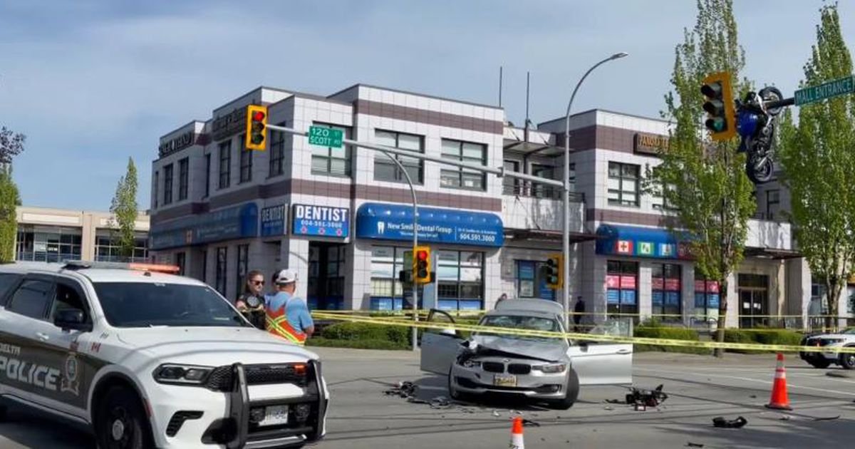 Accidente motocicleta Canadá semáforo