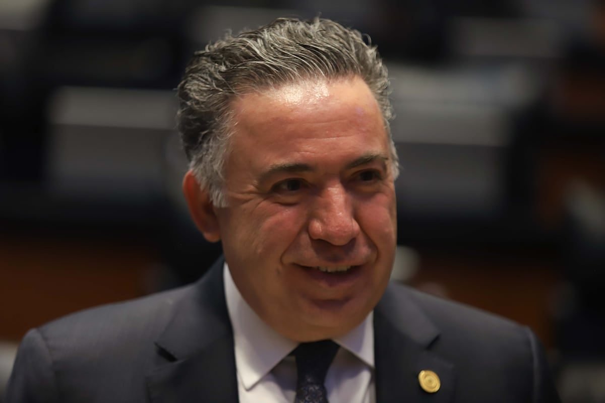 Enrique Inzunza licencia senado