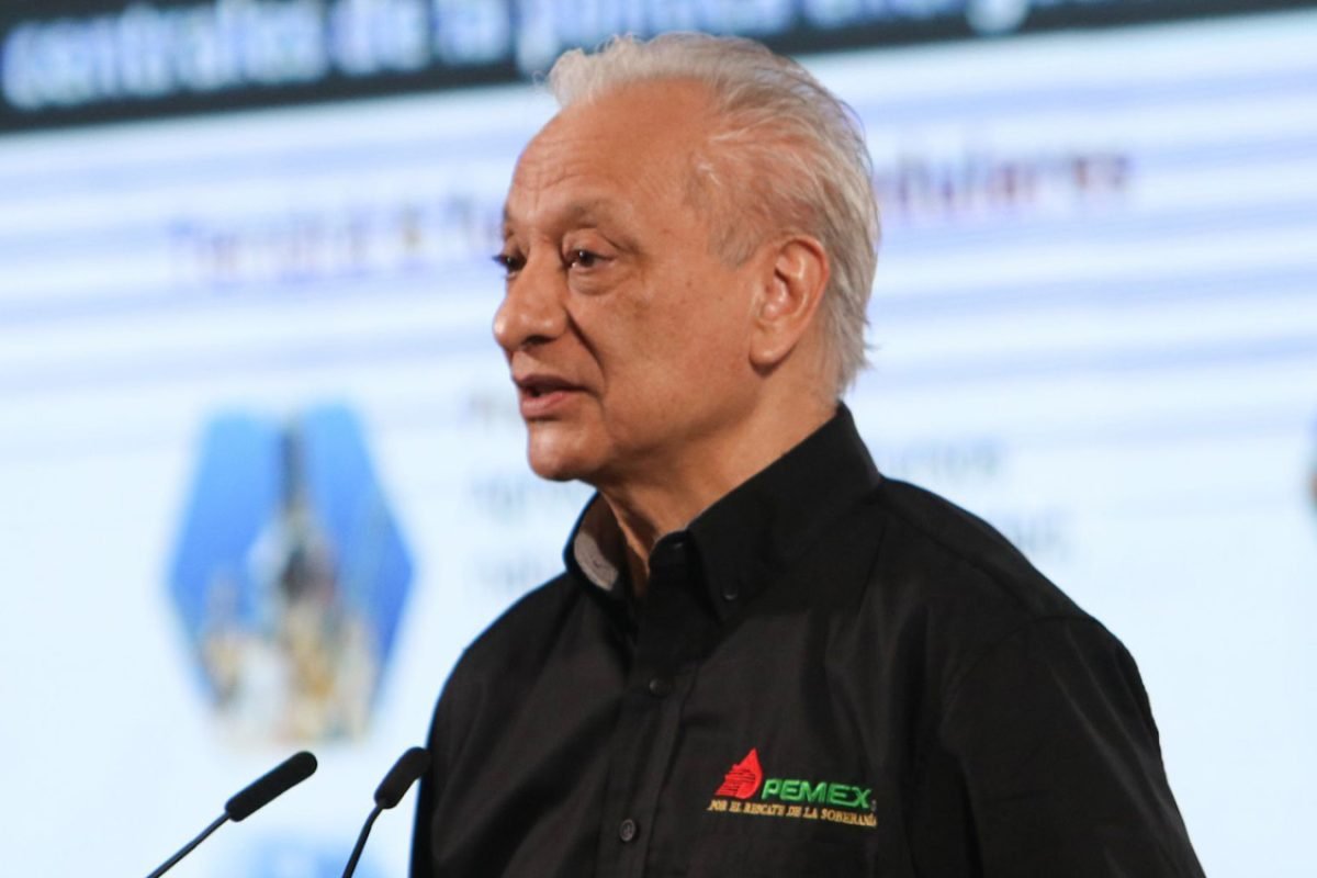 Denuncia violencia exdirector Pemex